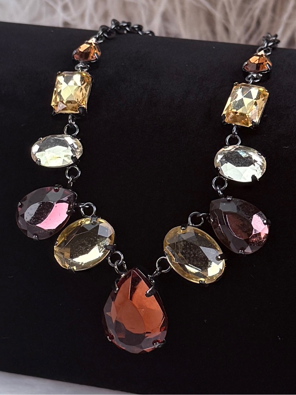 Vintage Liz Claiborne lightweight, earthy tones, reflective statement necklace
